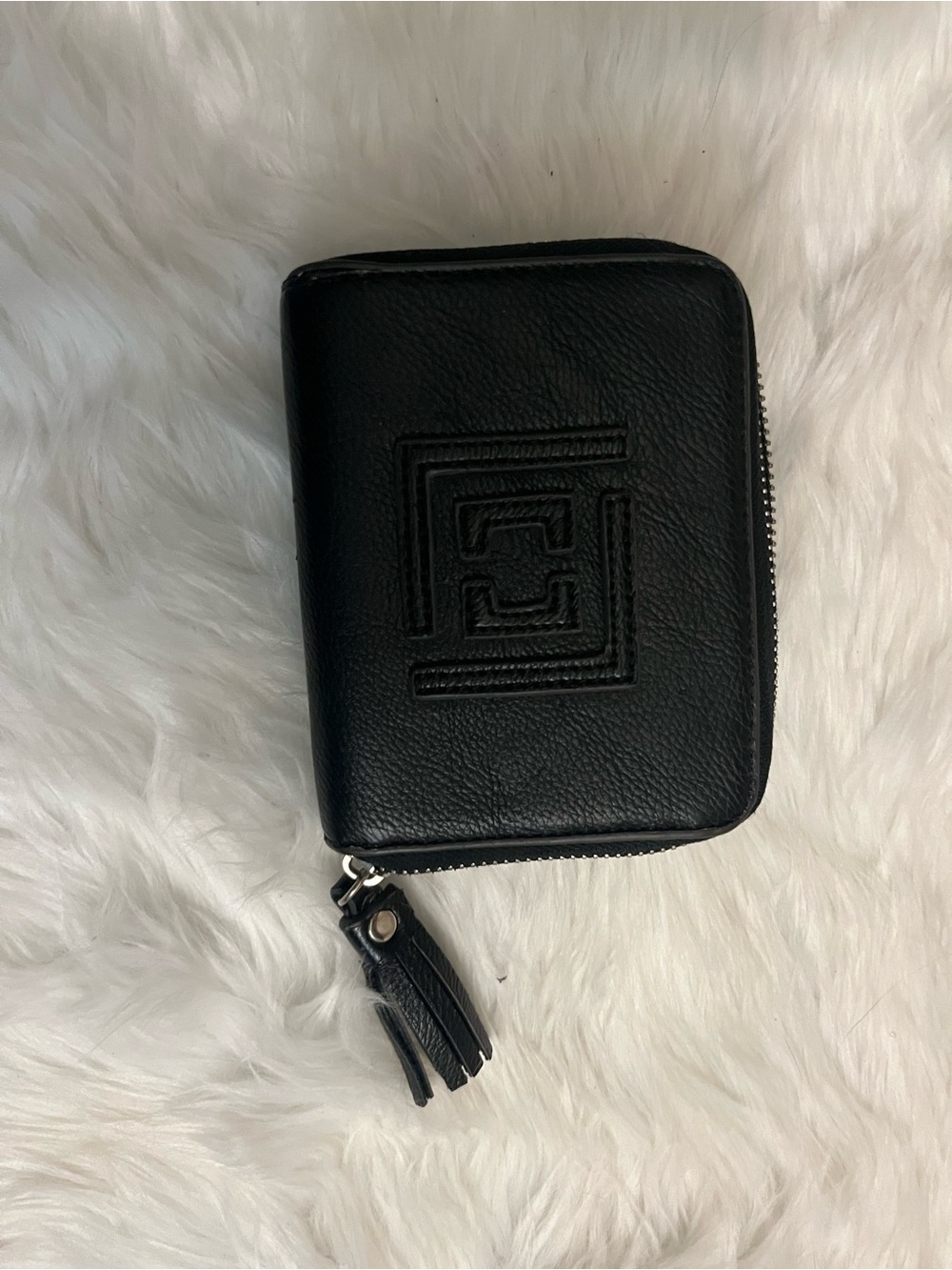 Liz Claiborne Black Leather wallet zipper and Tassel.